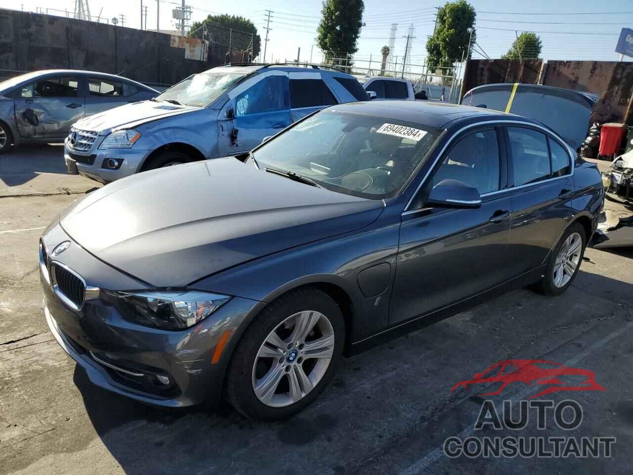 BMW 3 SERIES 2017 - WBA8E1C37HA158791