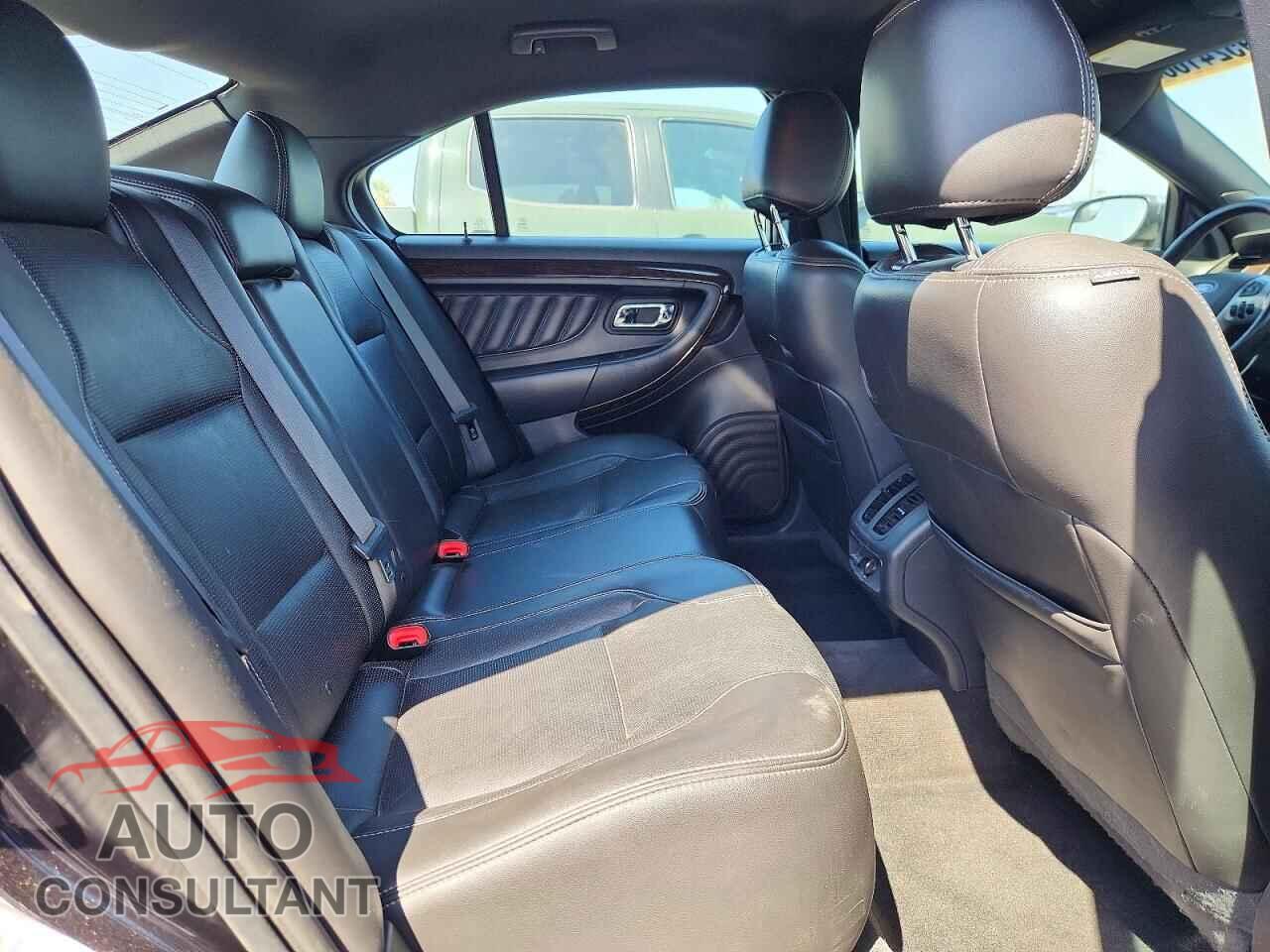 FORD TAURUS 2016 - 1FAHP2F86GG105849