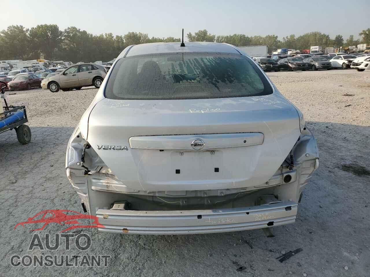 NISSAN VERSA 2019 - 3N1CN7AP3KL831391
