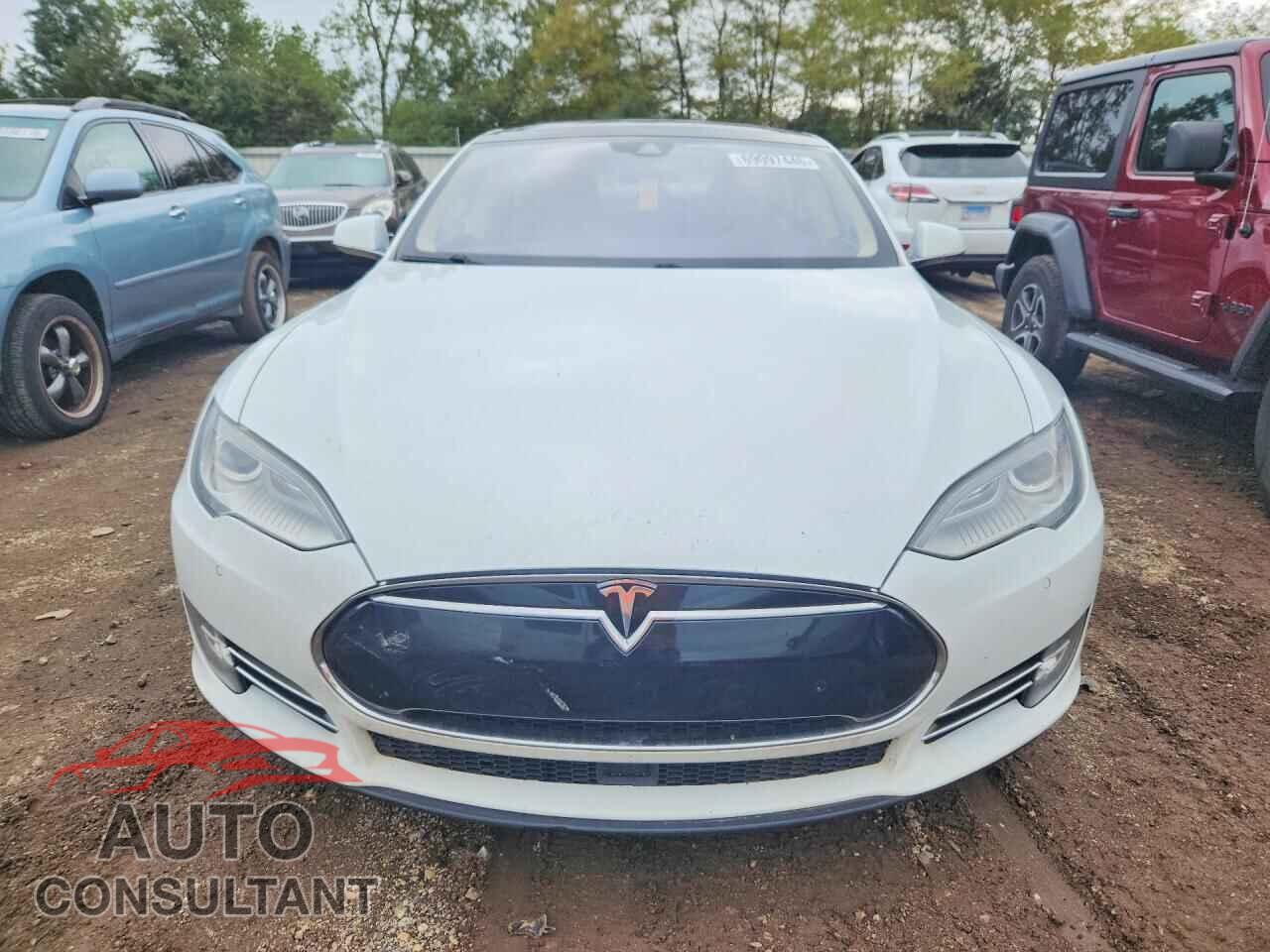 TESLA MODEL S 2015 - 5YJSA1E2XFF109159