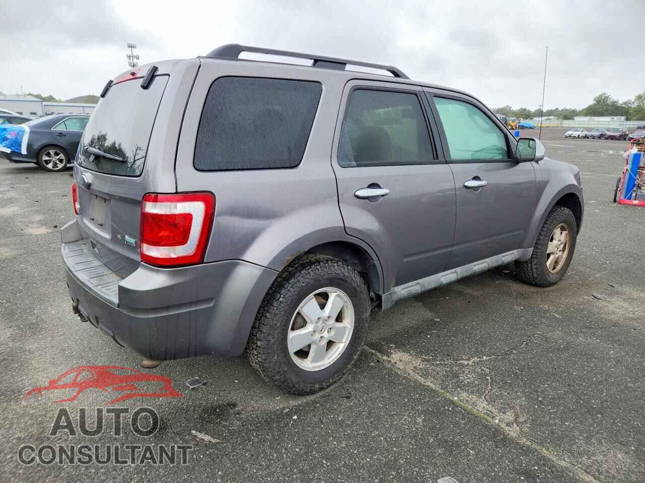 FORD ESCAPE 2011 - 1FMCU9DG2BKA19472