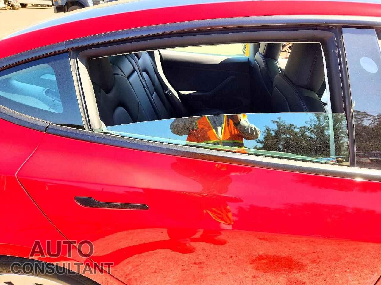 TESLA MODEL 3 2022 - 5YJ3E1EB1NF270698