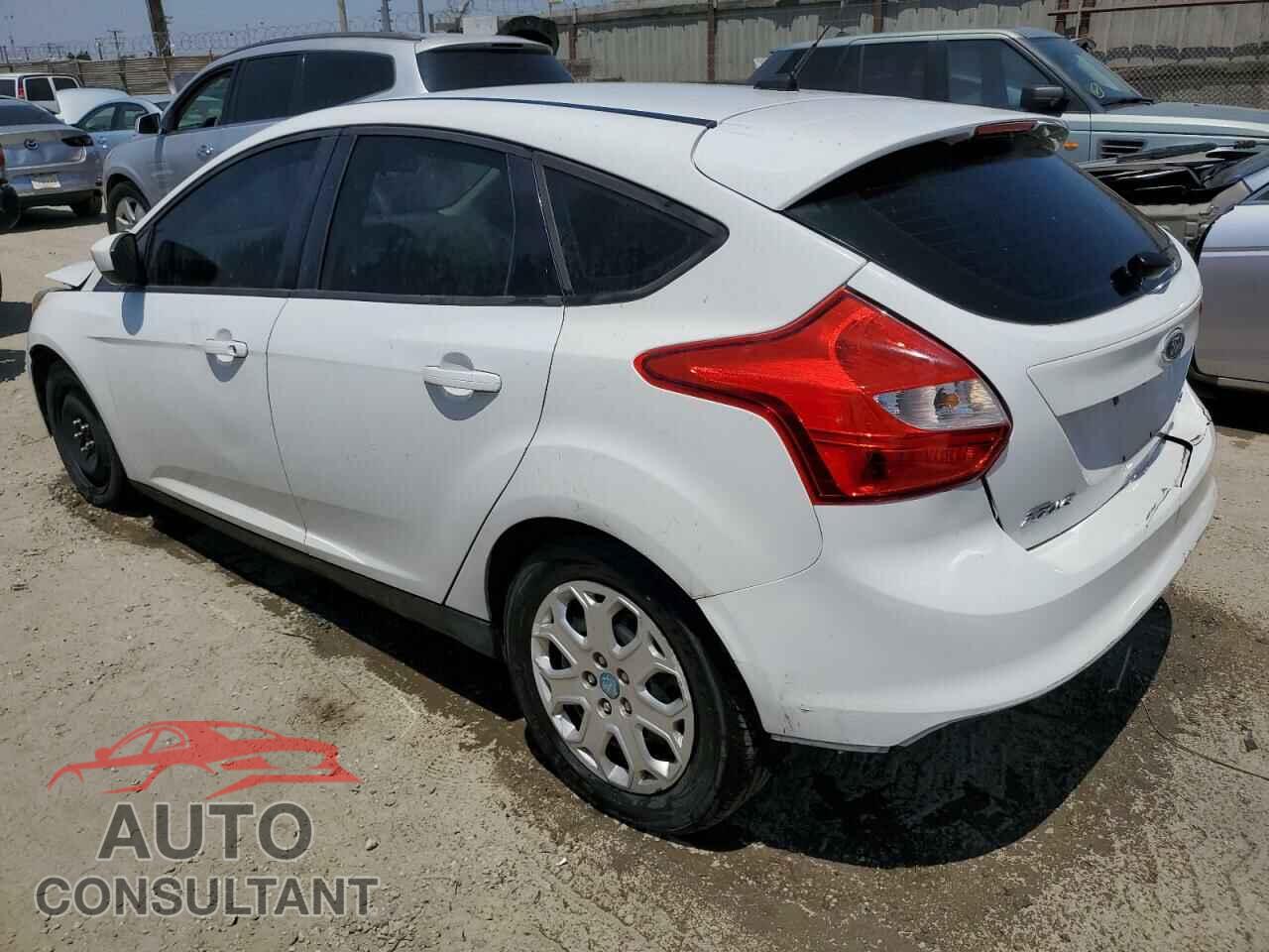 FORD FOCUS 2012 - 1FAHP3K27CL268762