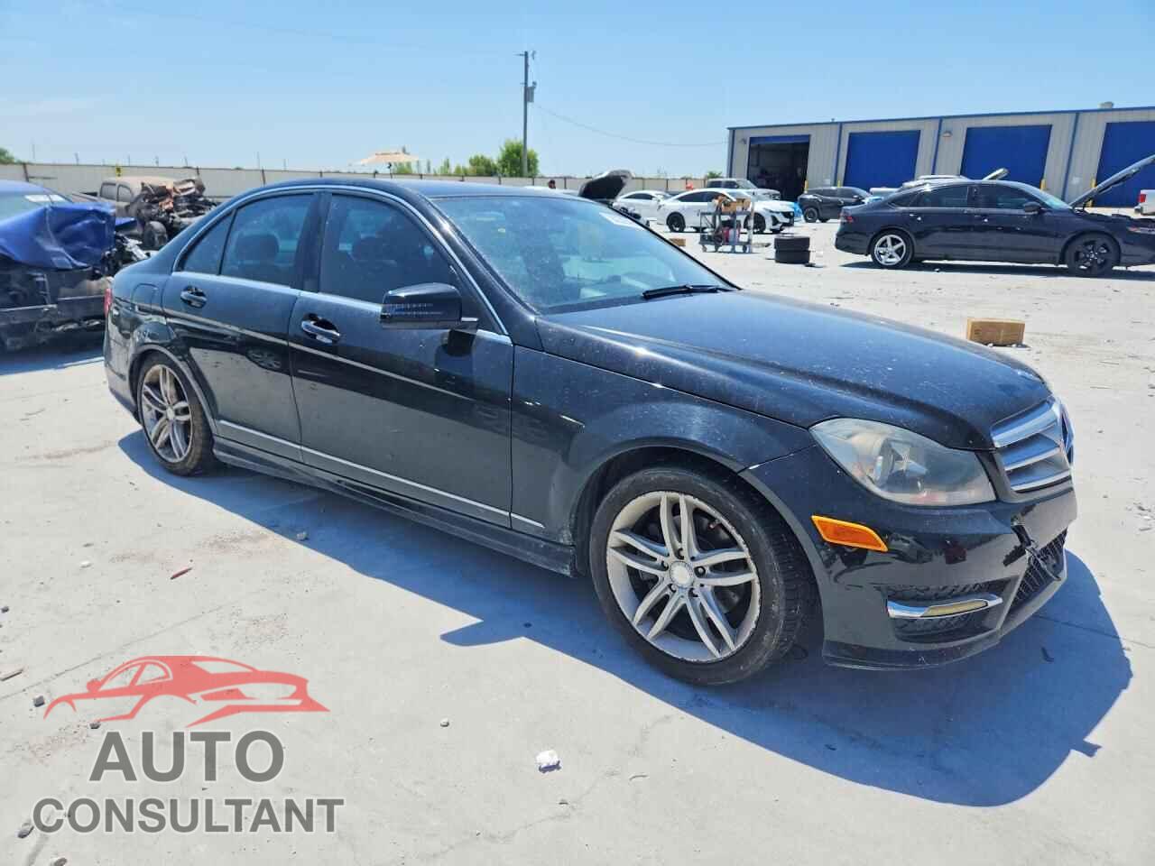 MERCEDES-BENZ C-CLASS 2012 - WDDGF8BB6CA619152