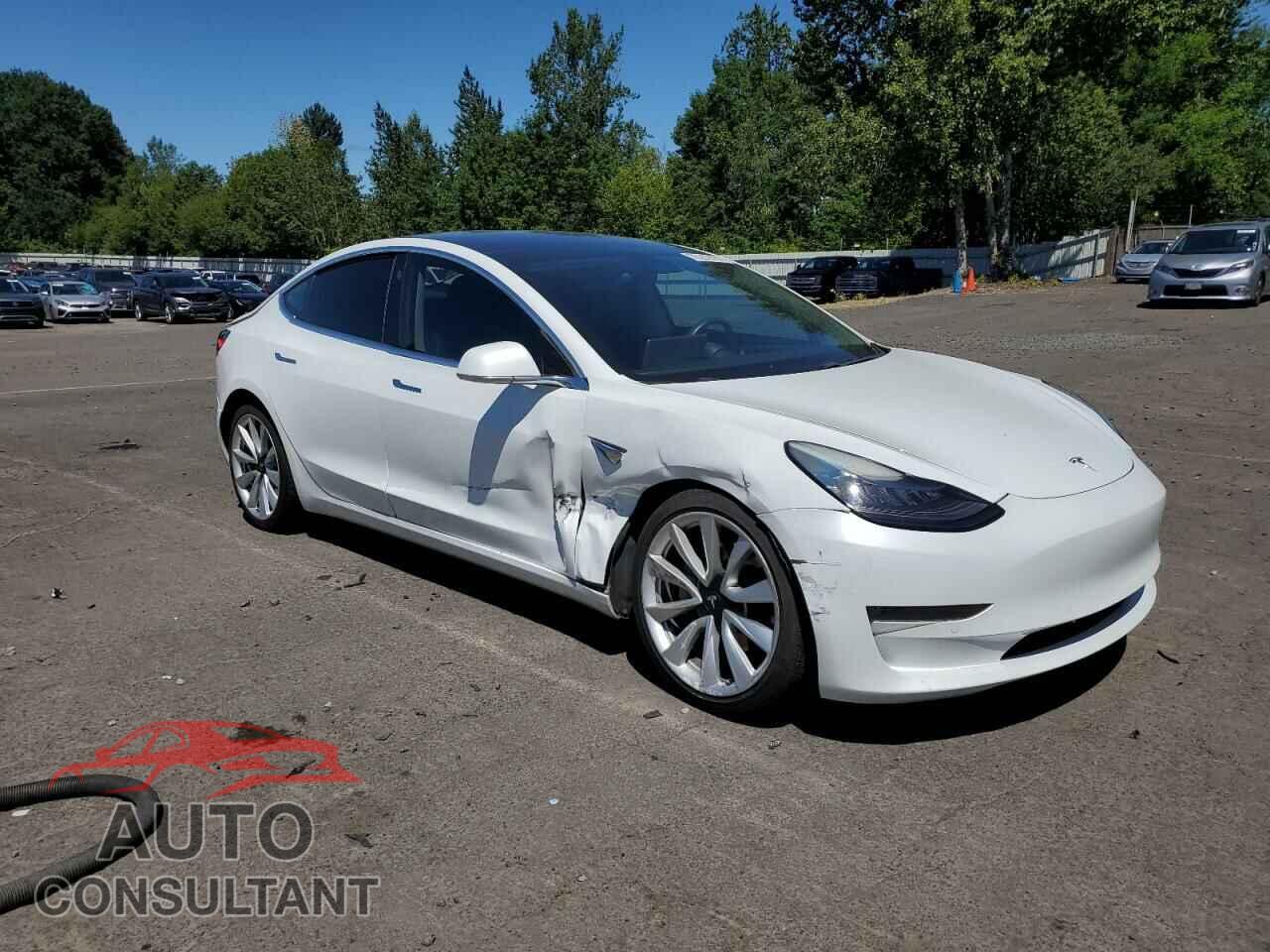 TESLA MODEL 3 2018 - 5YJ3E1EB2JF067832
