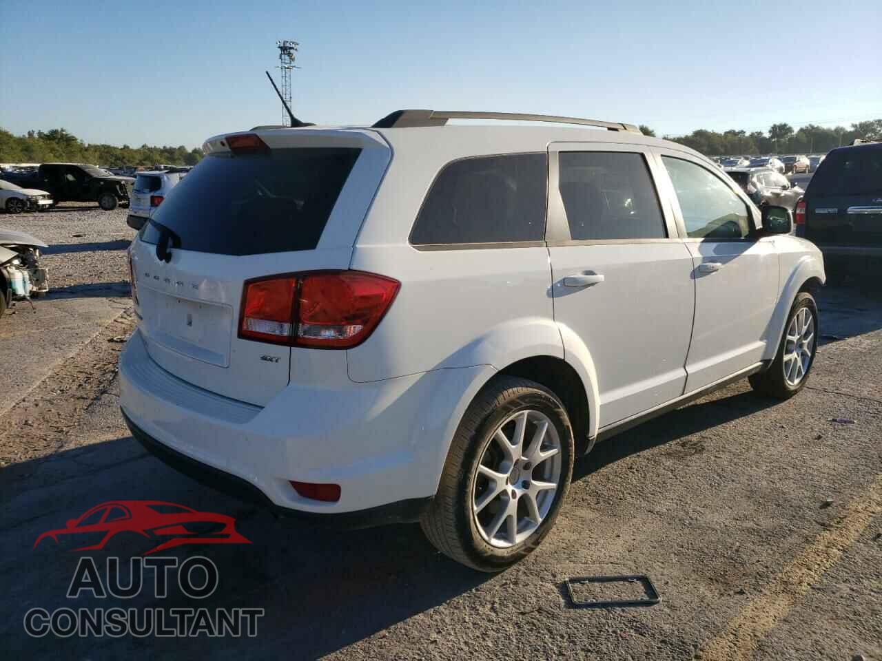 DODGE JOURNEY 2017 - 3C4PDCBB1HT552768