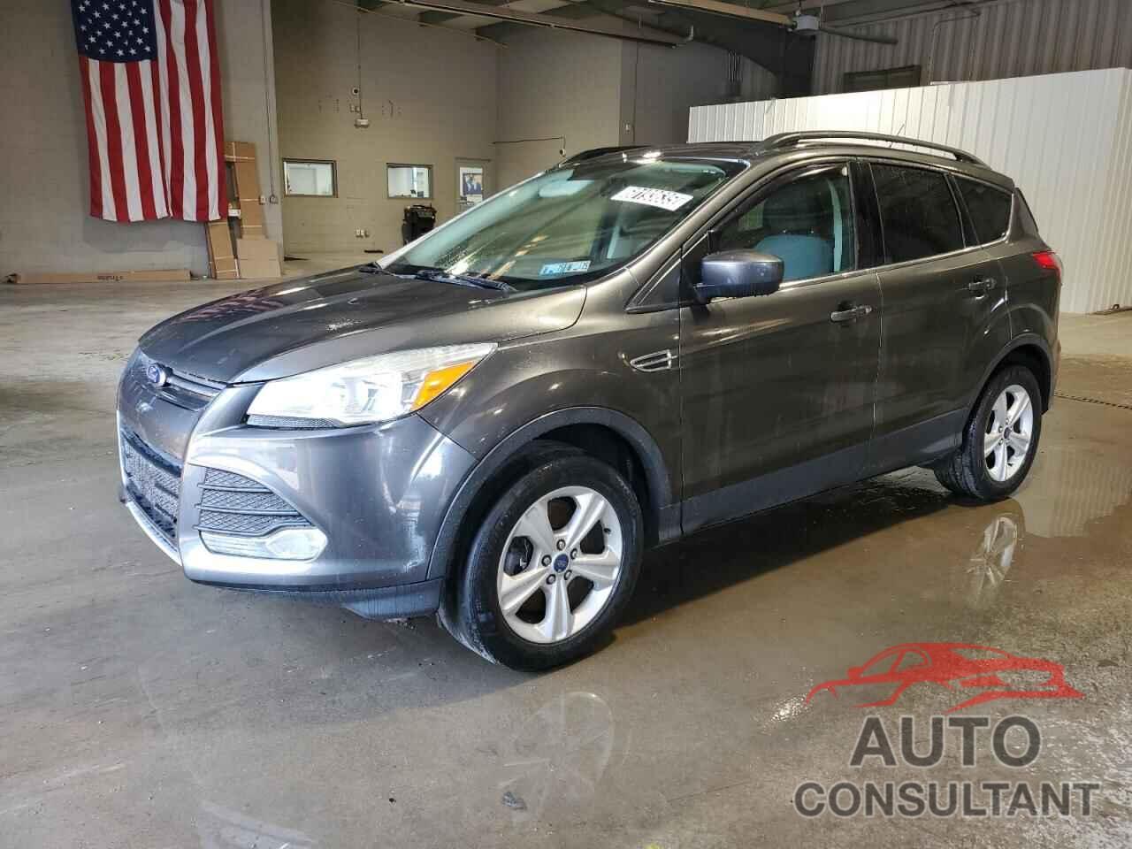 FORD ESCAPE 2015 - 1FMCU9G98FUA72880