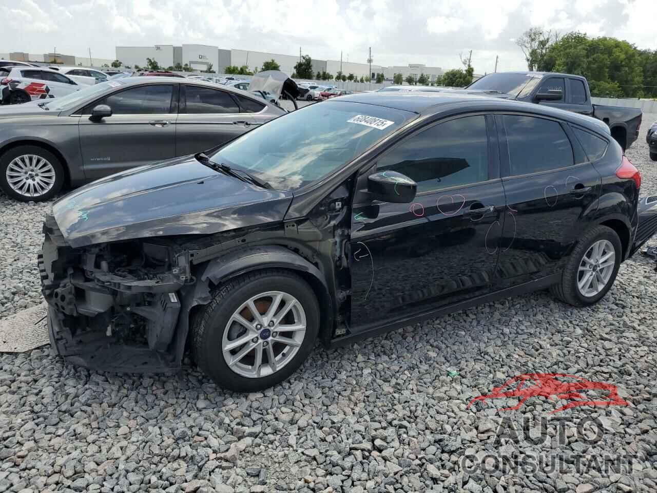 FORD FOCUS 2018 - 1FADP3K28JL209229