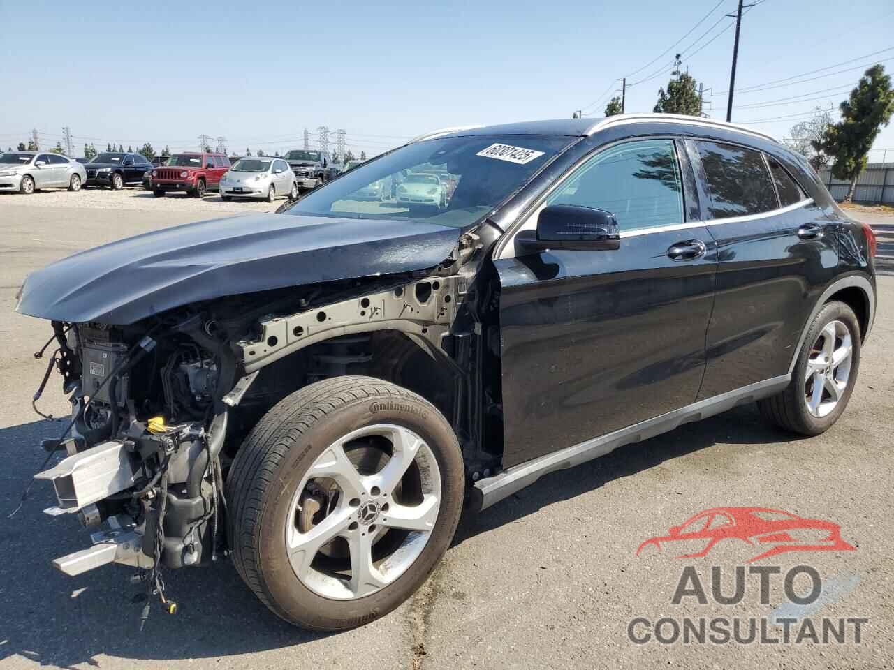 MERCEDES-BENZ GLA-CLASS 2018 - WDCTG4EB6JJ487415