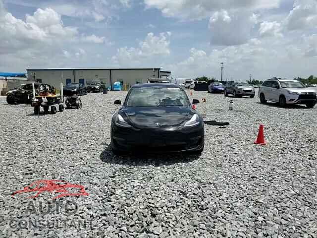 TESLA MODEL 3 2018 - 5YJ3E1EA2JF032375