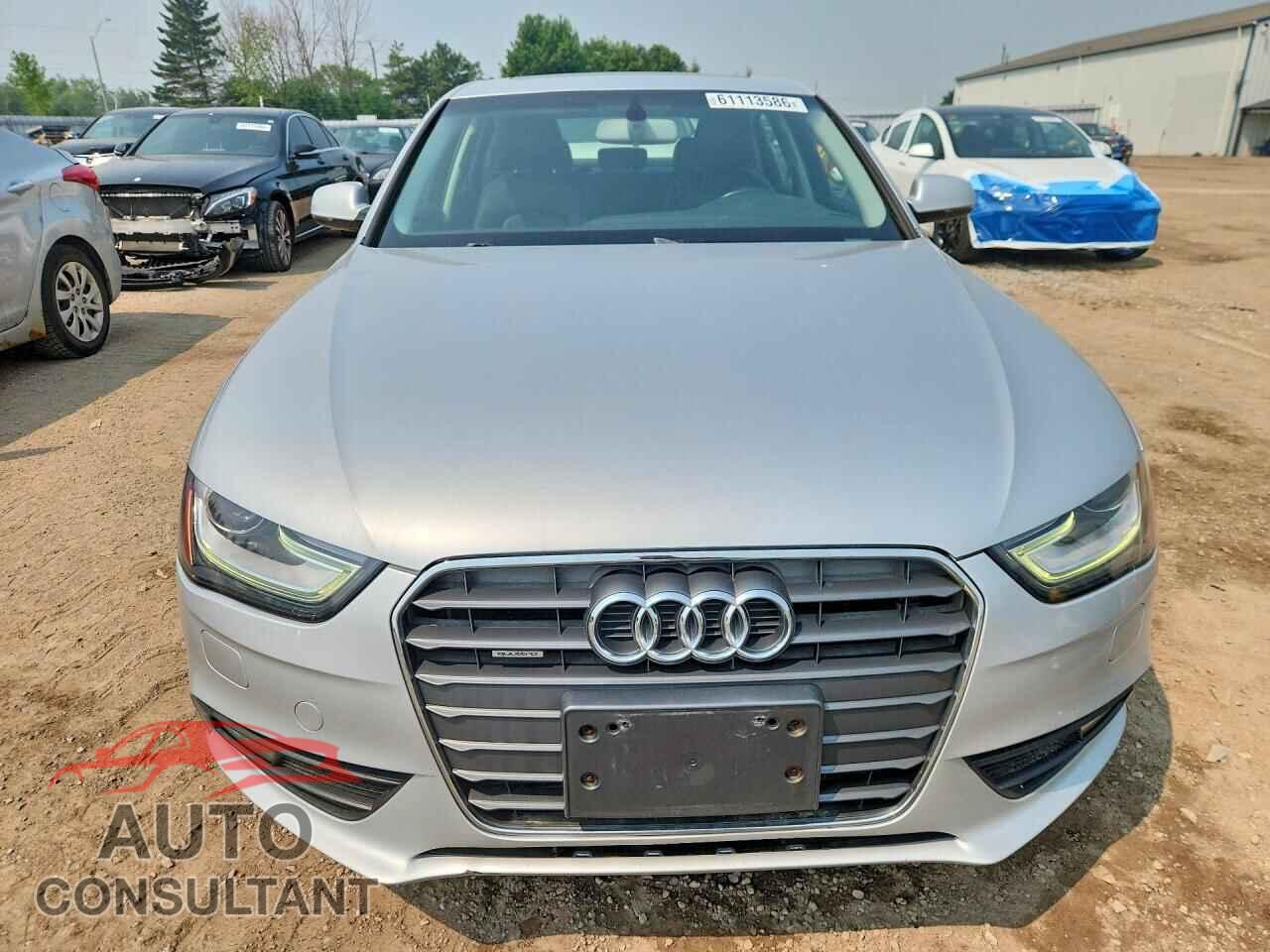 AUDI A4 2013 - WAUBFCFL1DN021097