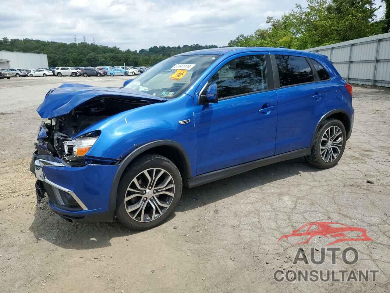 MITSUBISHI OUTLANDER 2018 - JA4AR3AW3JU017247