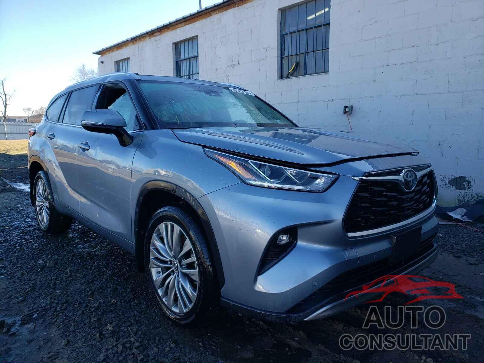 TOYOTA HIGHLANDER 2020 - 5TDFZRBH2LS038483
