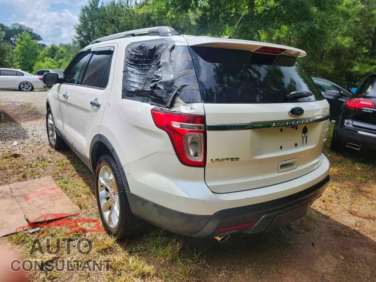 FORD EXPLORER 2011 - 1FMHK8F81BGA82092