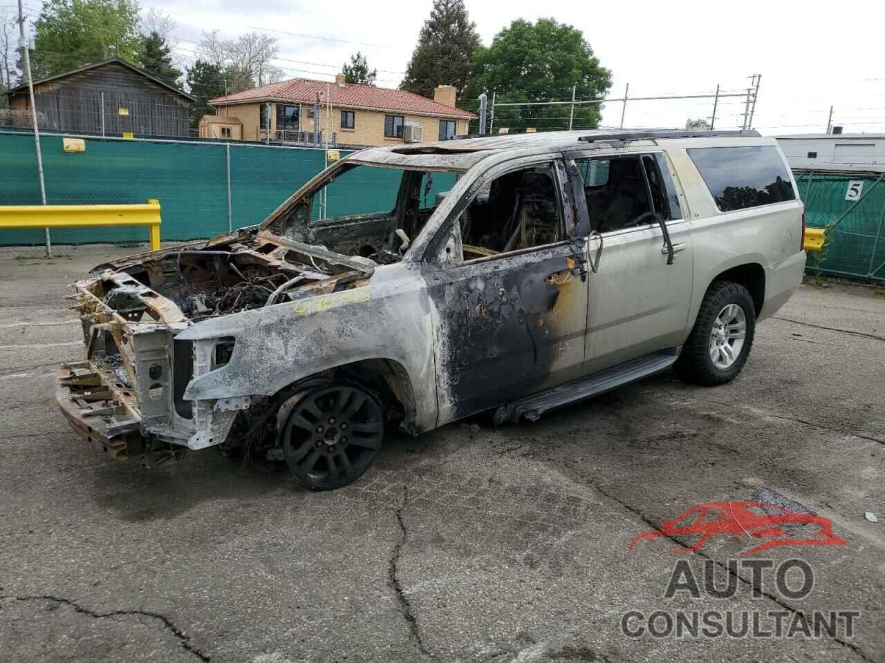 CHEVROLET SUBURBAN 2015 - 1GNSKJKC5FR515300