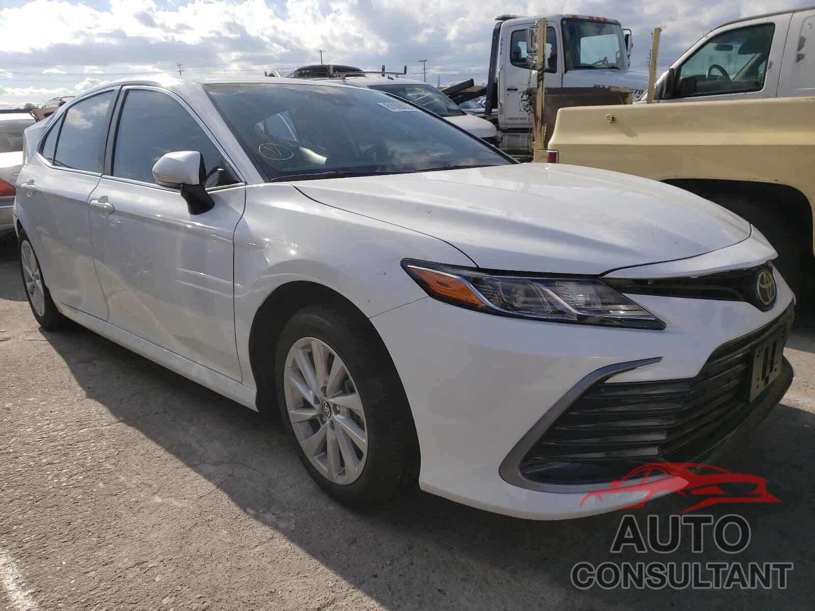 2021 CAMRY TOYOTA
