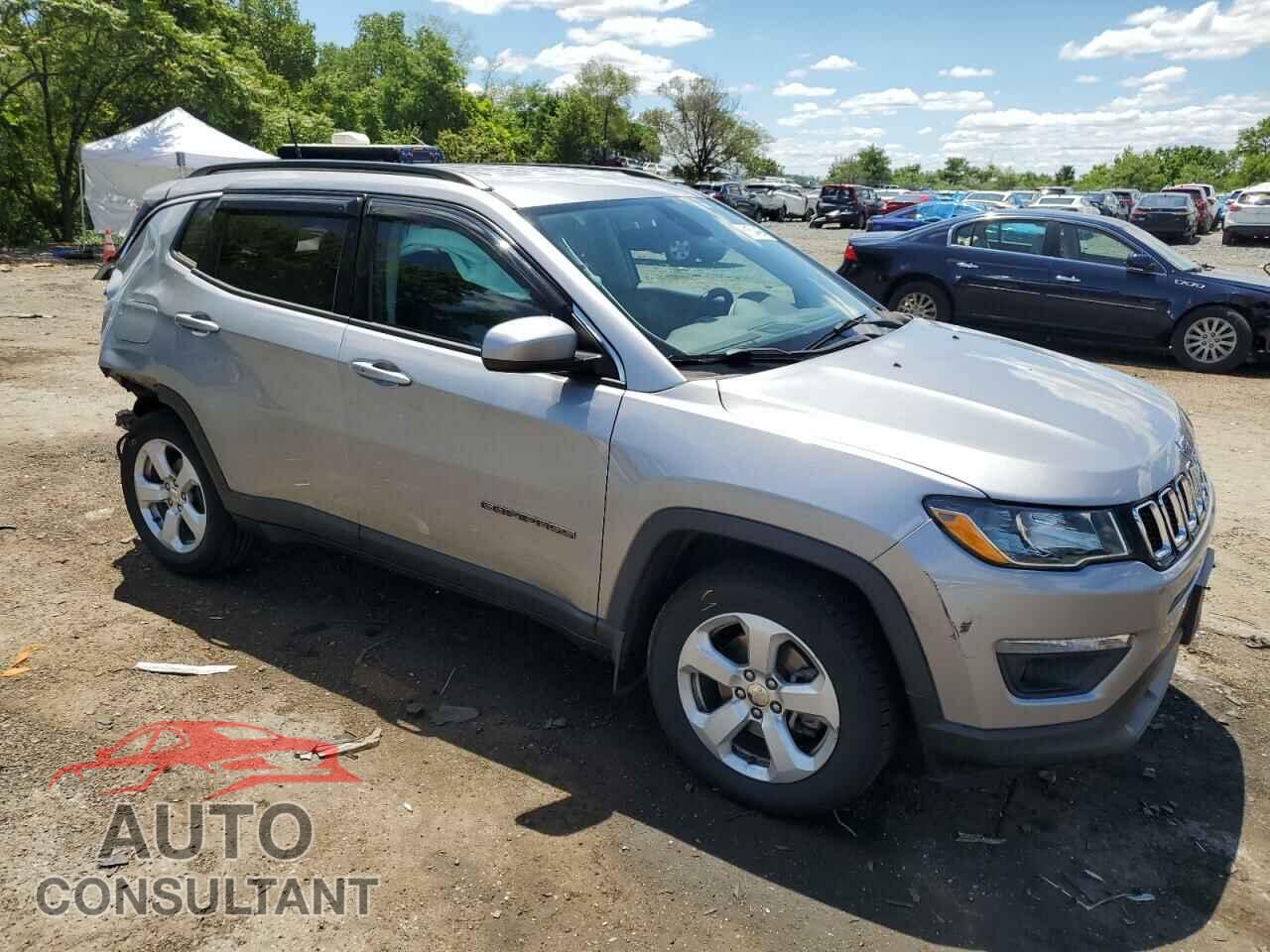 JEEP COMPASS 2018 - 3C4NJDBB9JT423947