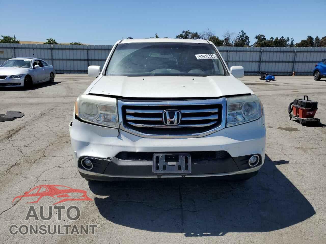 HONDA PILOT 2013 - 5FNYF4H95DB016049