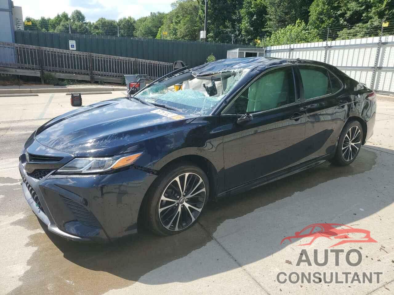 TOYOTA CAMRY 2019 - 4T1B11HK3KU229541