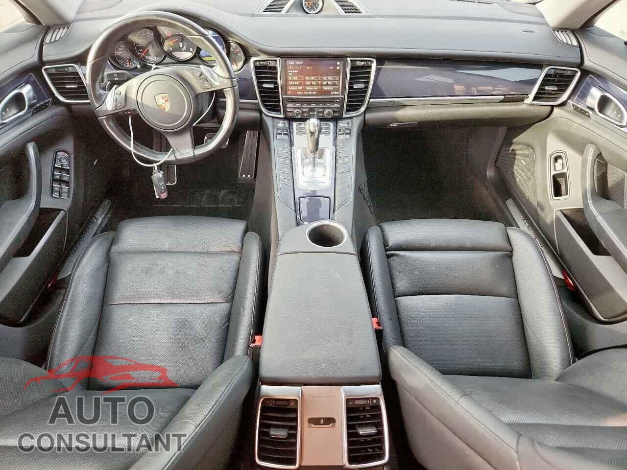 PORSCHE PANAMERA 2015 - WP0AA2A78FL003549