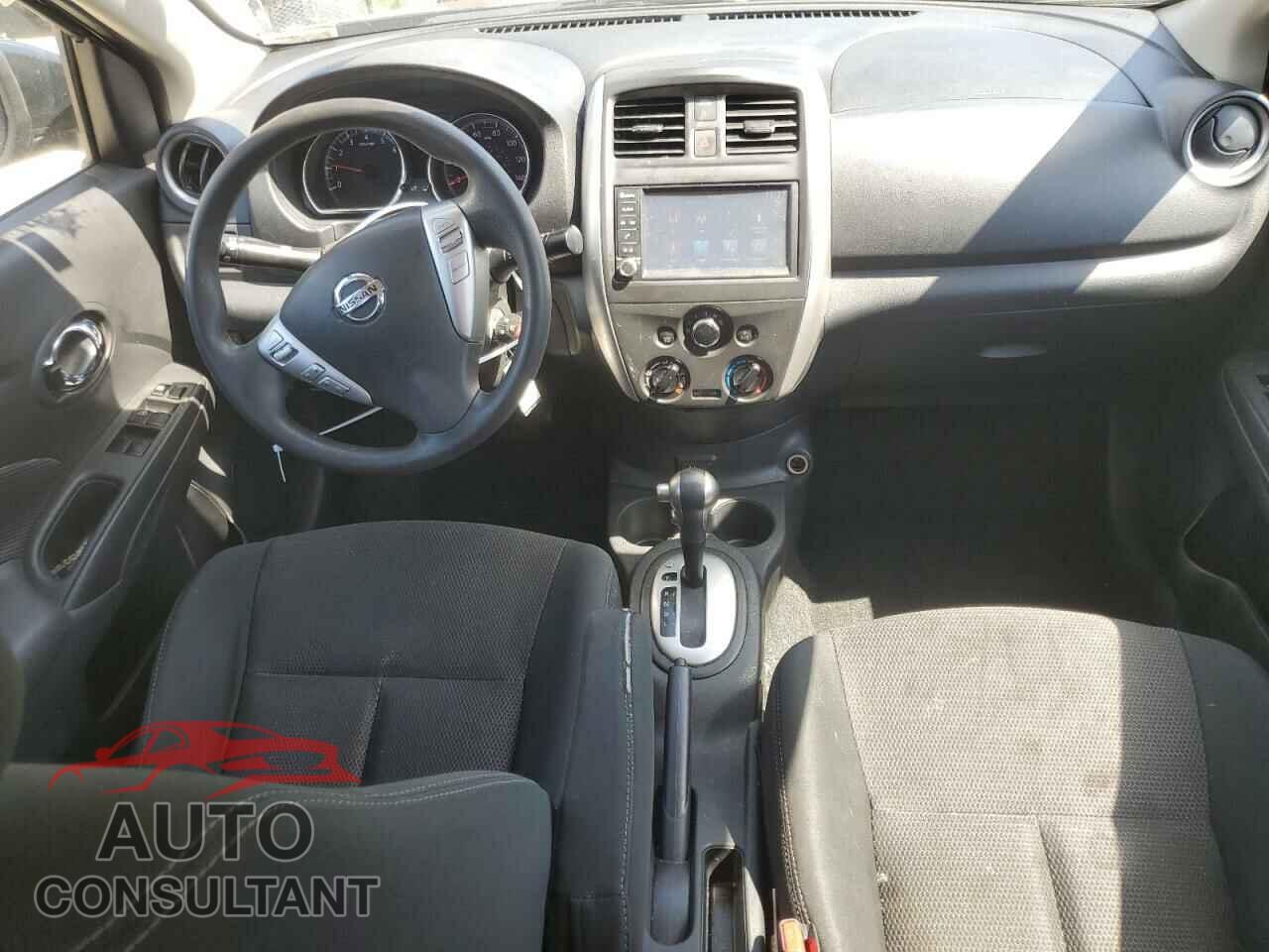 NISSAN VERSA 2019 - 3N1CN7AP3KL858462