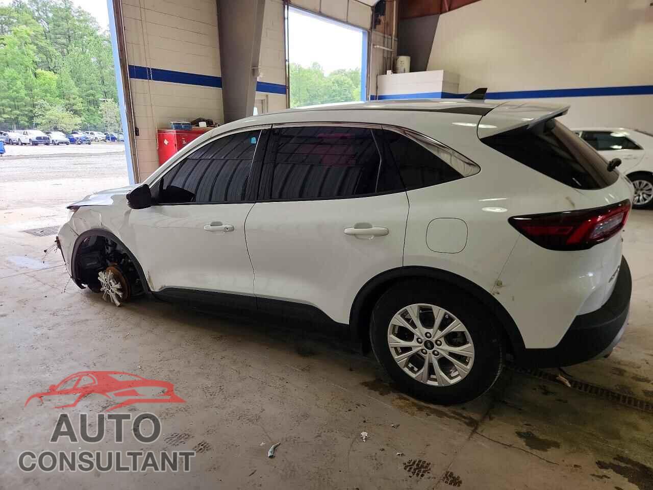 FORD ESCAPE 2024 - 1FMCU0GNXRUA07025
