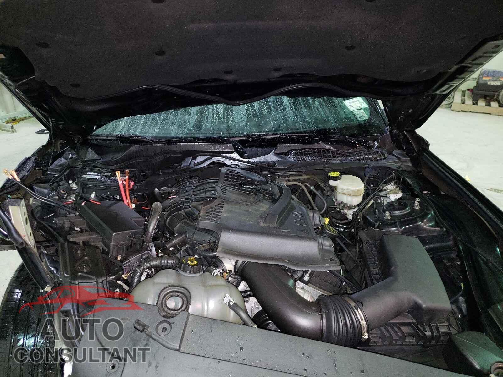 FORD MUSTANG 2017 - 1FA6P8AMXH5271299