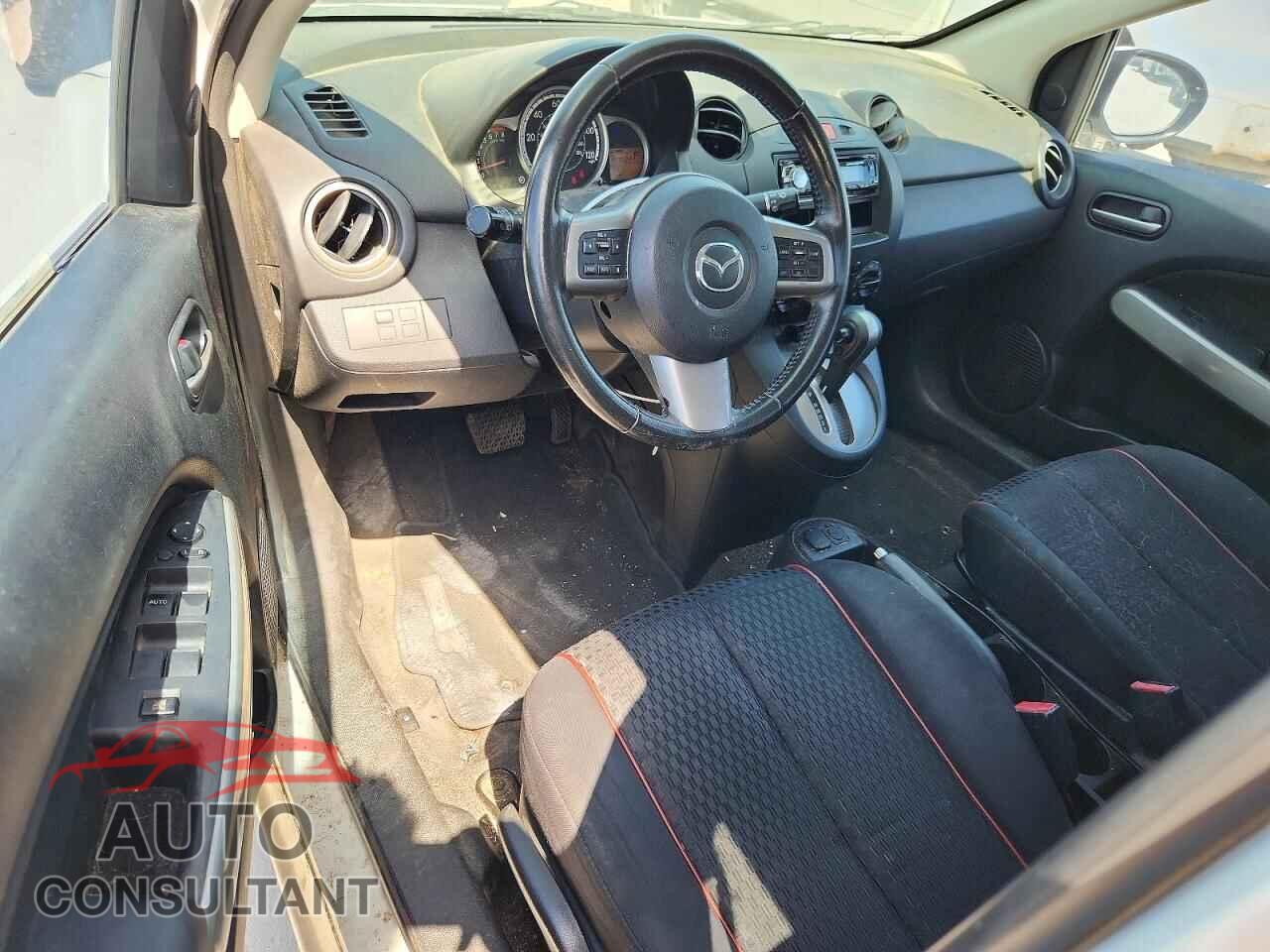 MAZDA 2 2012 - JM1DE1LY7C0133336