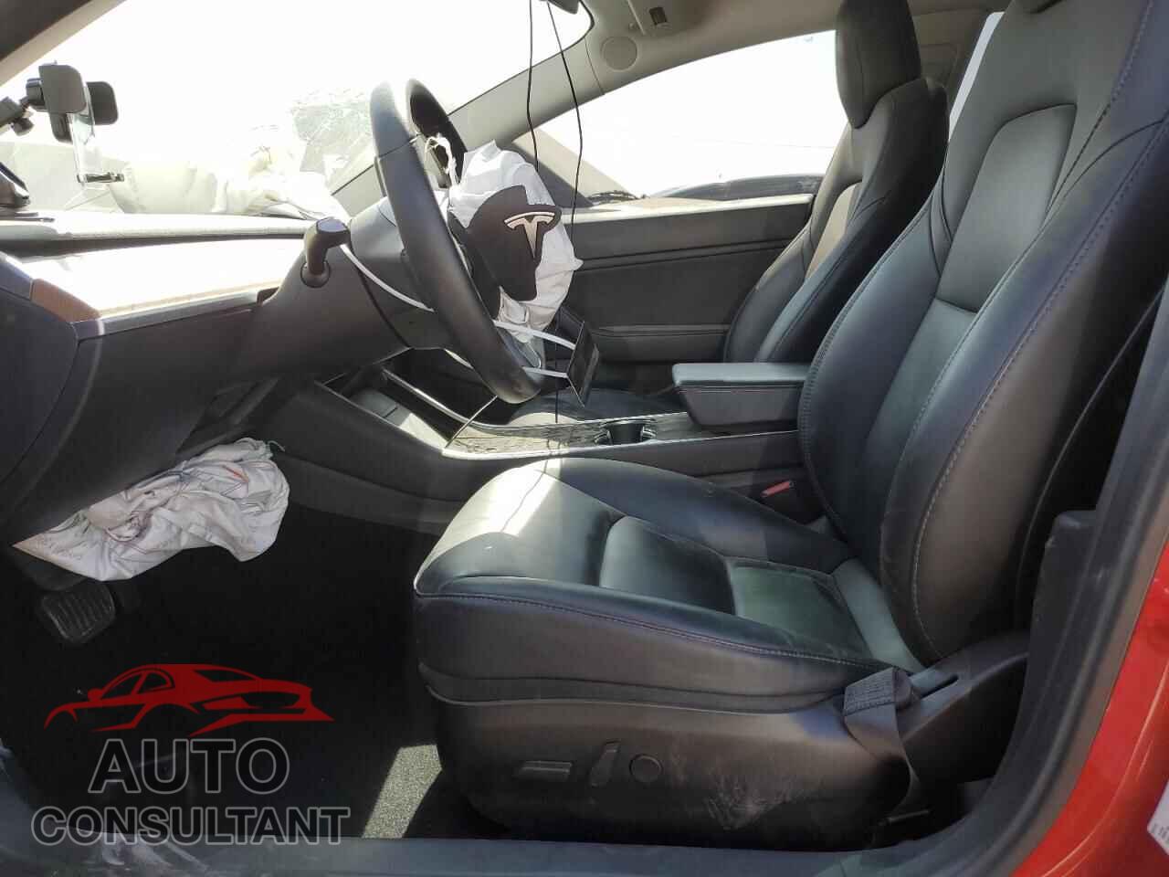 TESLA MODEL 3 2019 - 5YJ3E1EB7KF521638