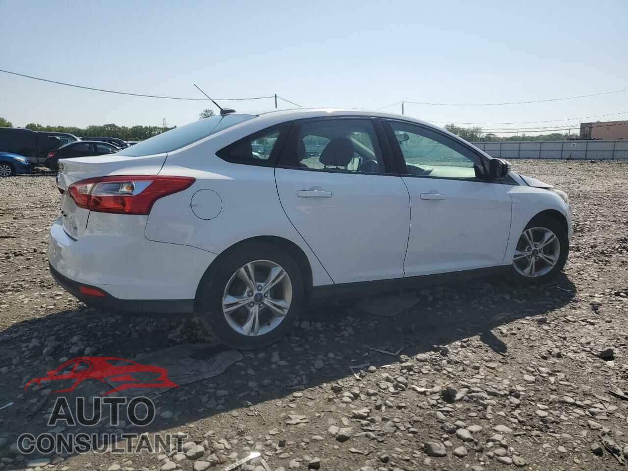 FORD FOCUS 2014 - 1FADP3F22EL313201