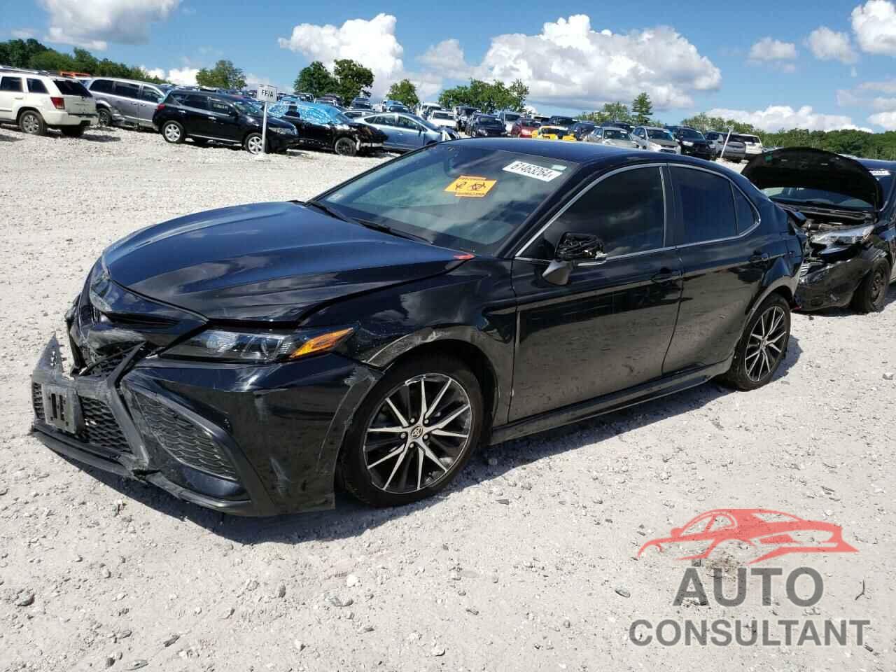 TOYOTA CAMRY 2022 - 4T1G11AKXNU700010