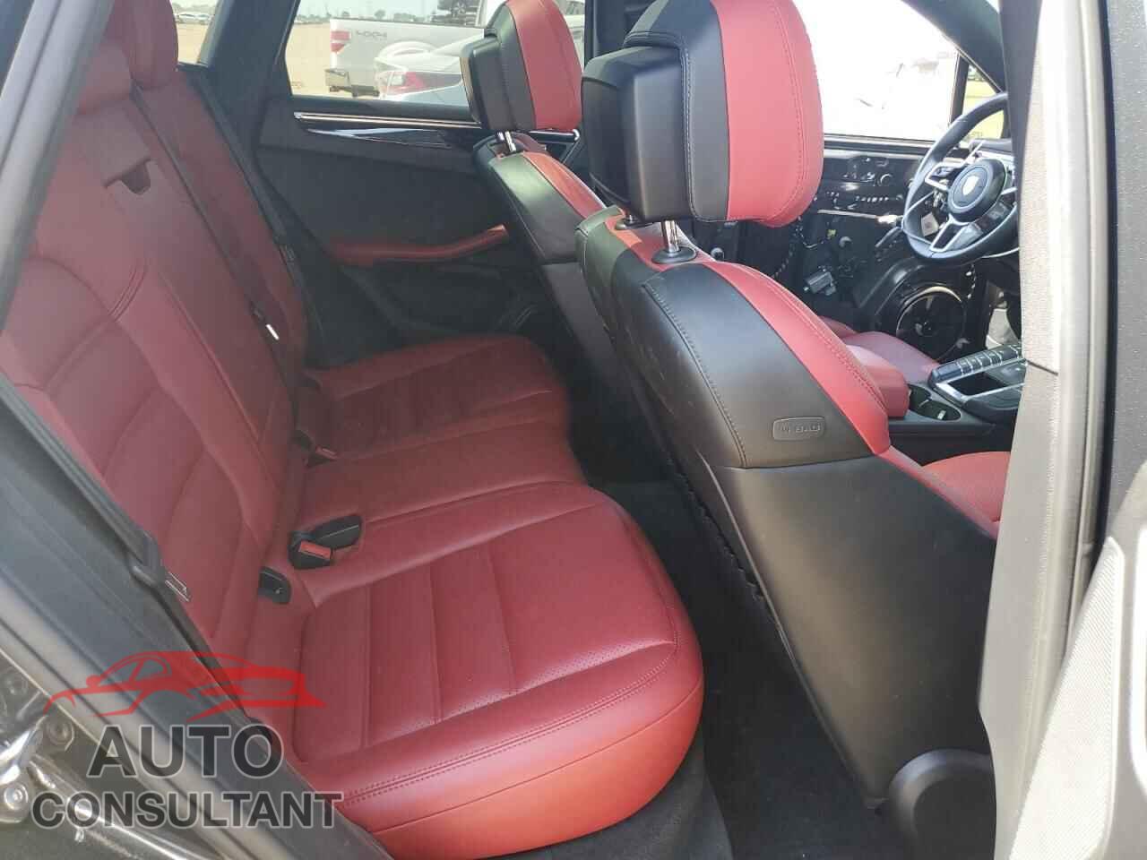 PORSCHE MACAN 2017 - WP1AG2A59HLB54785