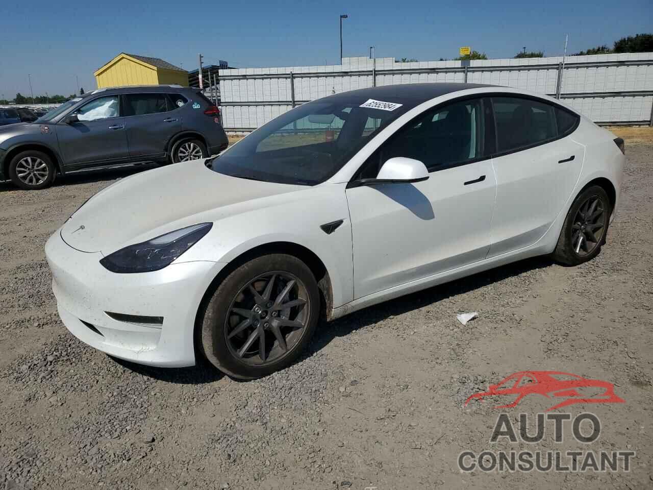 TESLA MODEL 3 2023 - 5YJ3E1EB5PF677409