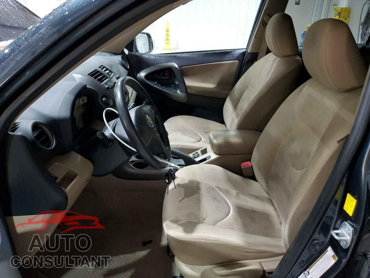 TOYOTA RAV4 2010 - JTMBF4DV7AD028991