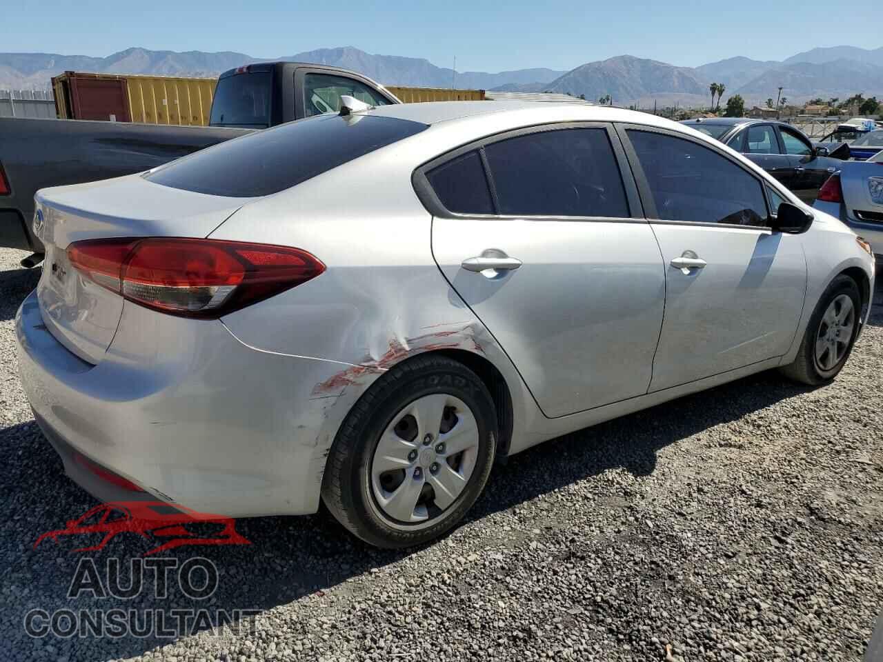 KIA FORTE 2017 - 3KPFK4A71HE043045