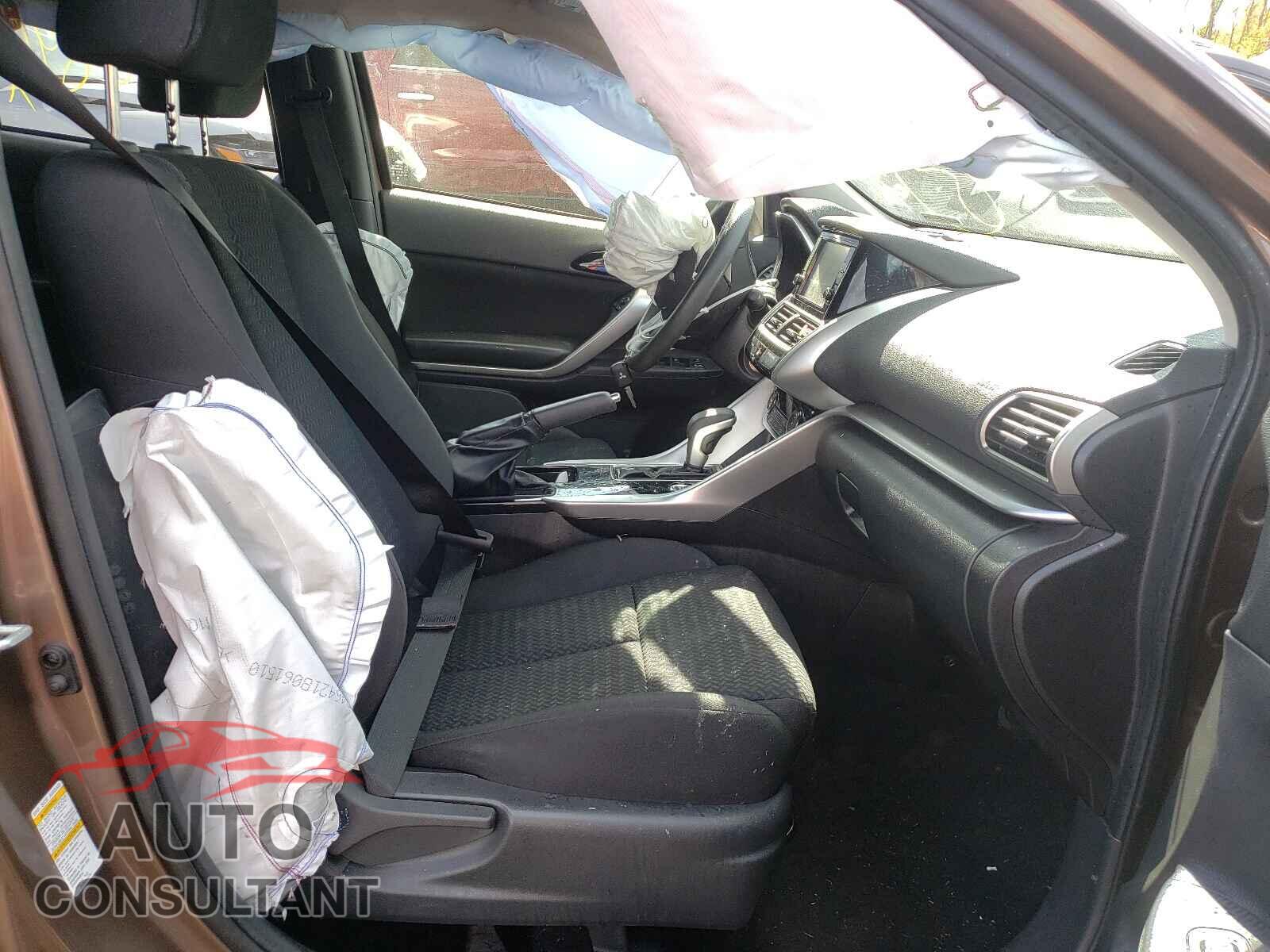 MITSUBISHI ECLIPSE 2019 - JA4AT3AA2KZ017413