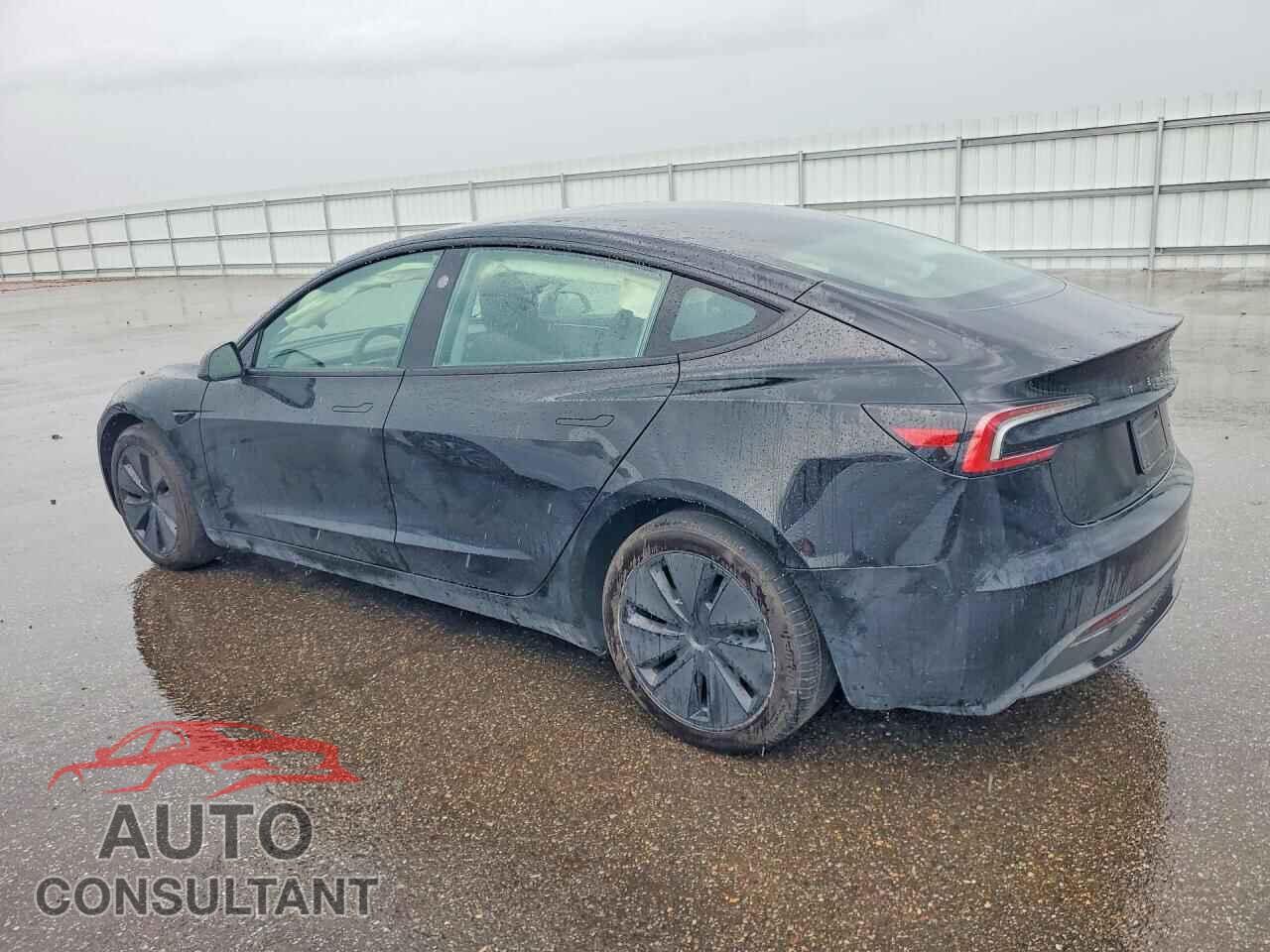 TESLA MODEL 3 2025 - 5YJ3E1EB3SF882252