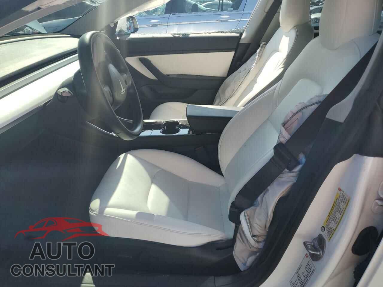 TESLA MODEL 3 2018 - 5YJ3E1EB1JF101145