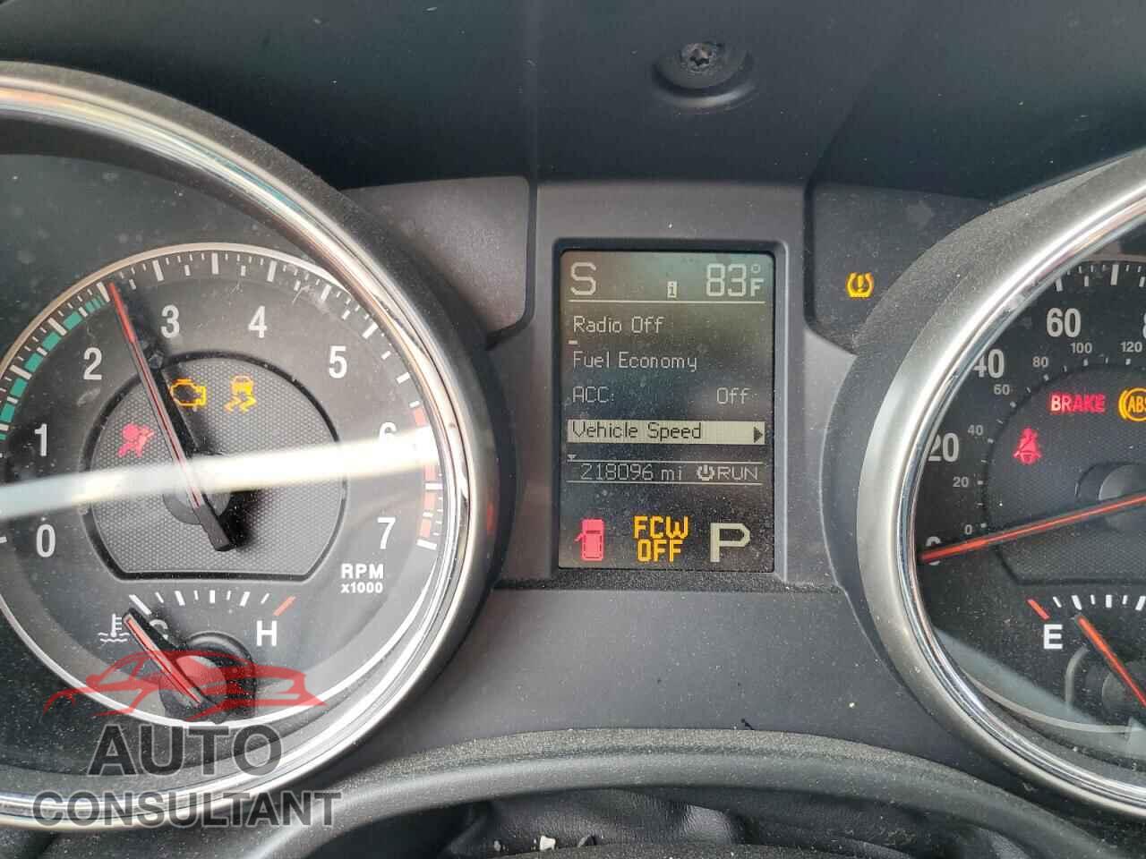 JEEP GRAND CHER 2013 - 1C4RJECT0DC588669