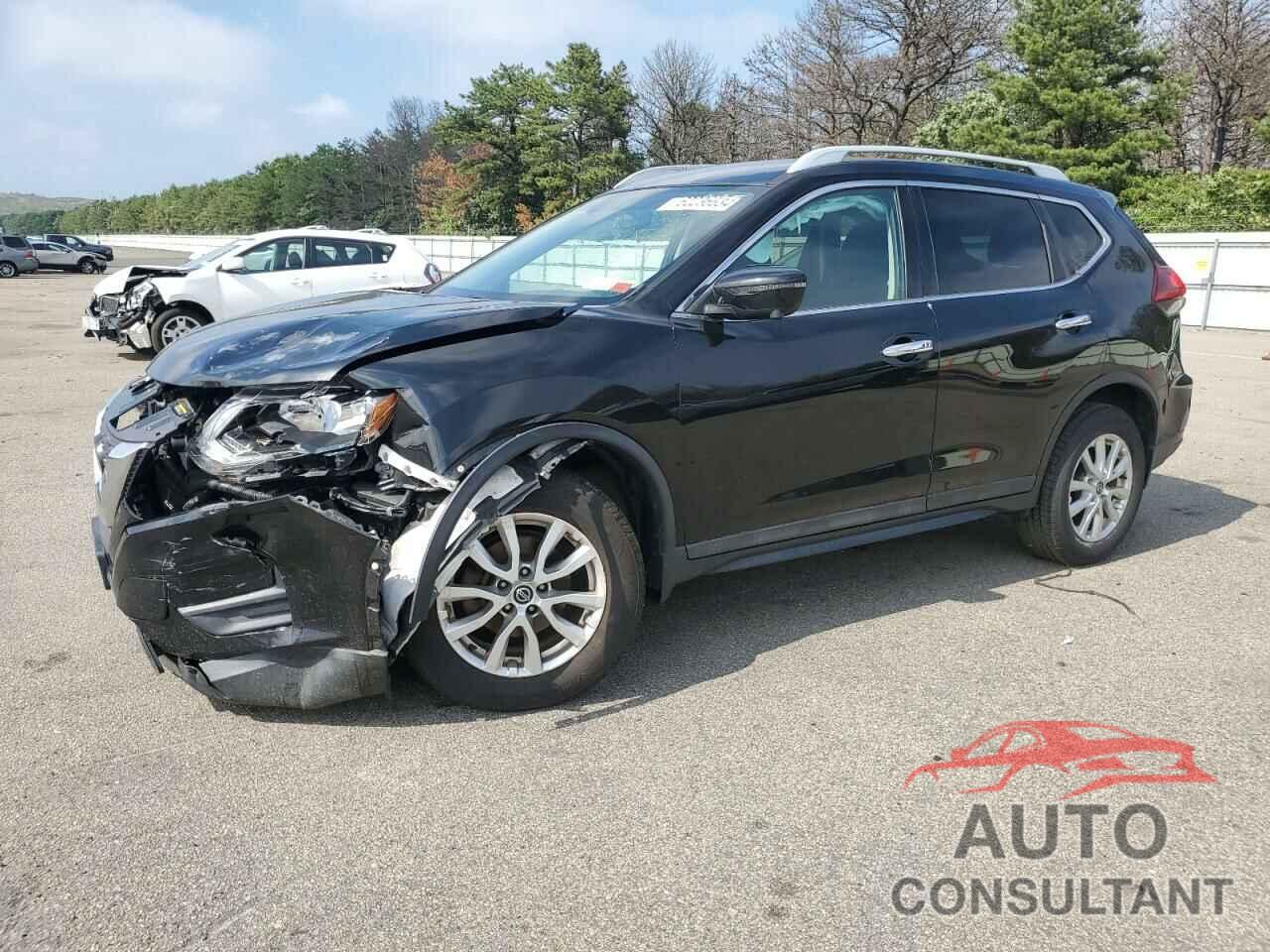 NISSAN ROGUE 2018 - 5N1AT2MV7JC813103