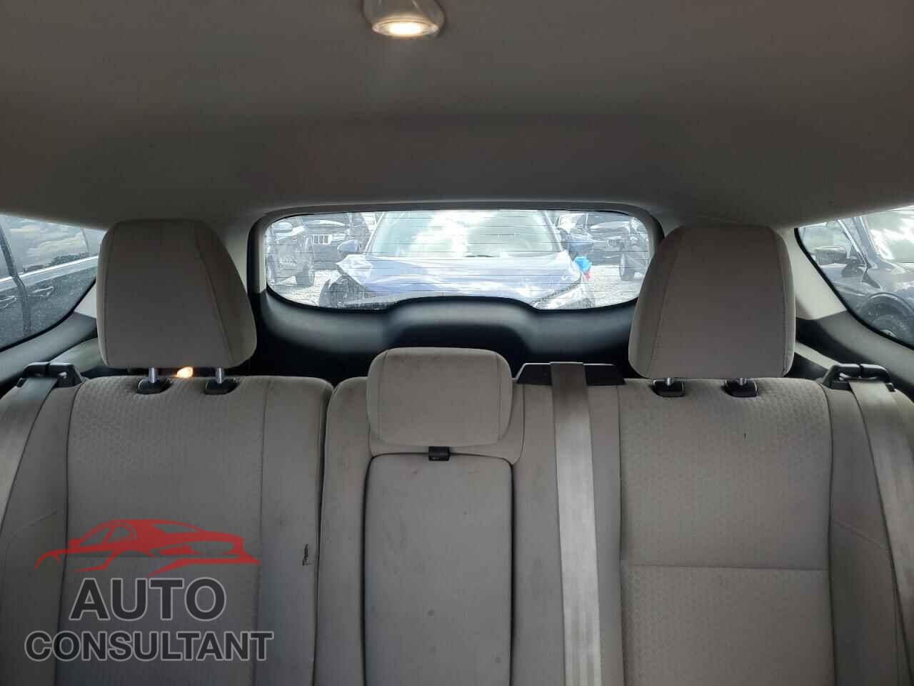 FORD ESCAPE 2017 - 1FMCU9GD7HUB25852