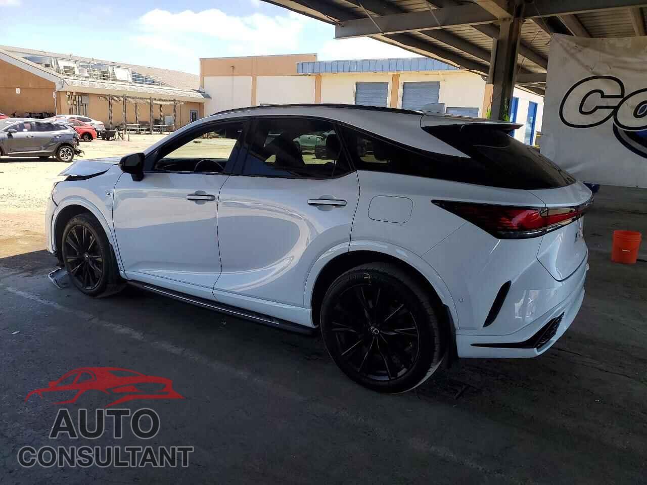 LEXUS RX450 2024 - 2T2BCMEA1RC016408