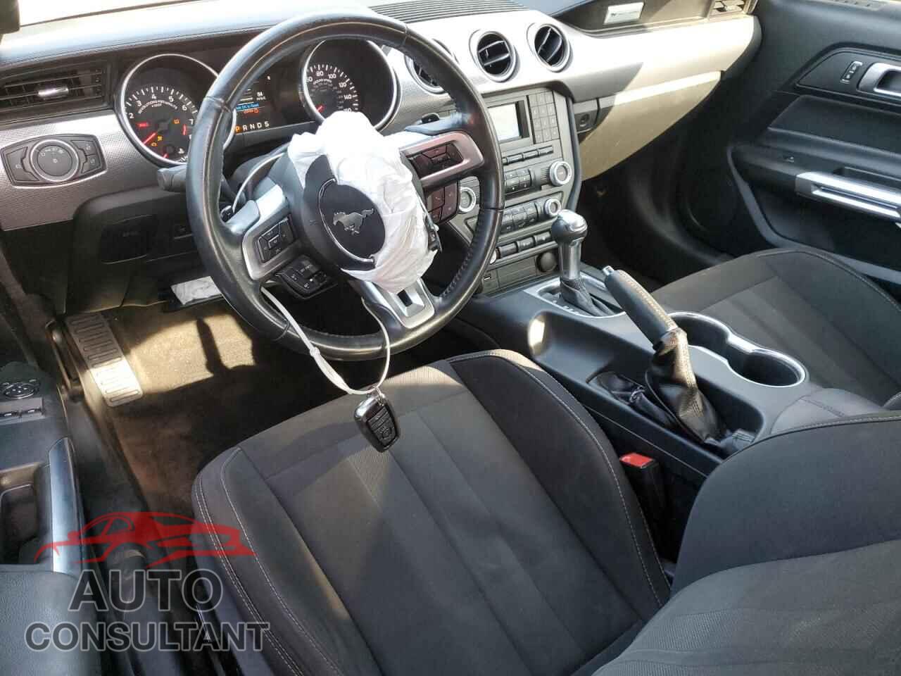 FORD MUSTANG 2018 - 1FA6P8CF2J5185750
