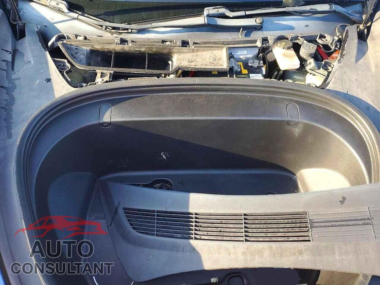 TESLA MODEL 3 2019 - 5YJ3E1EA5KF416555