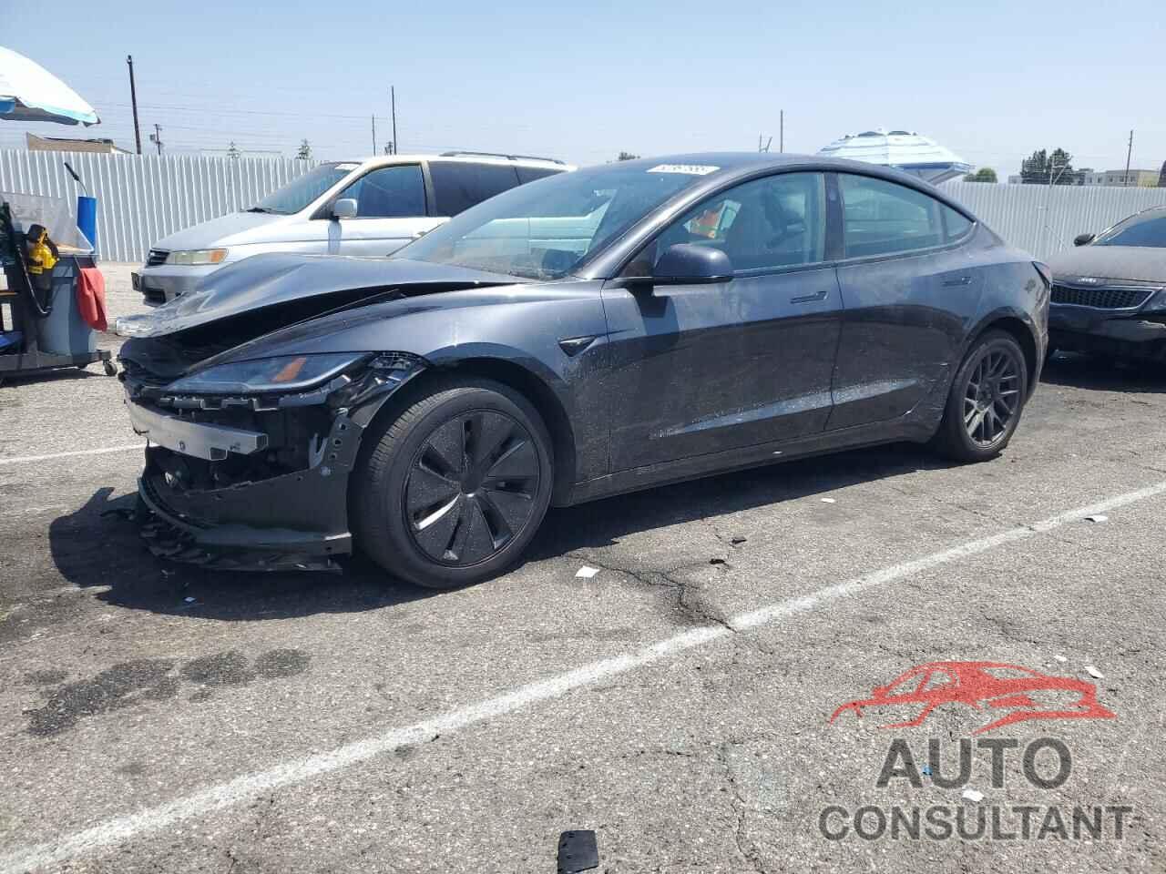 TESLA MODEL 3 2024 - 5YJ3E1EA7RF743355