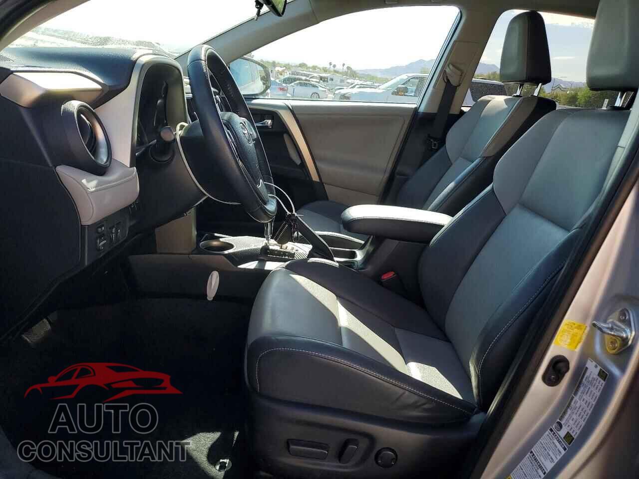 TOYOTA RAV4 2013 - 2T3DFREVXDW049667