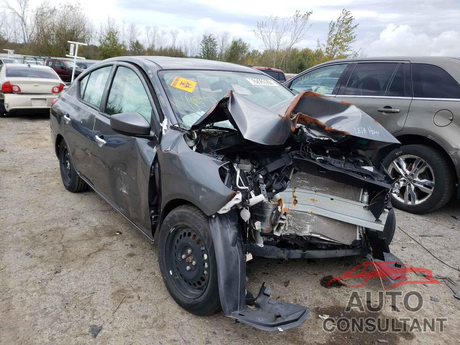 NISSAN VERSA 2019 - 3N1CN7AP6KL863476