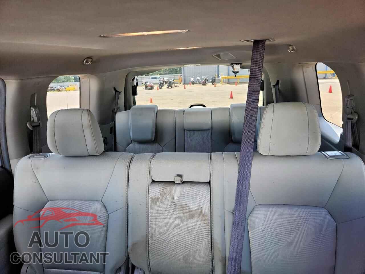 HONDA PILOT 2012 - 5FNYF3H27CB043880