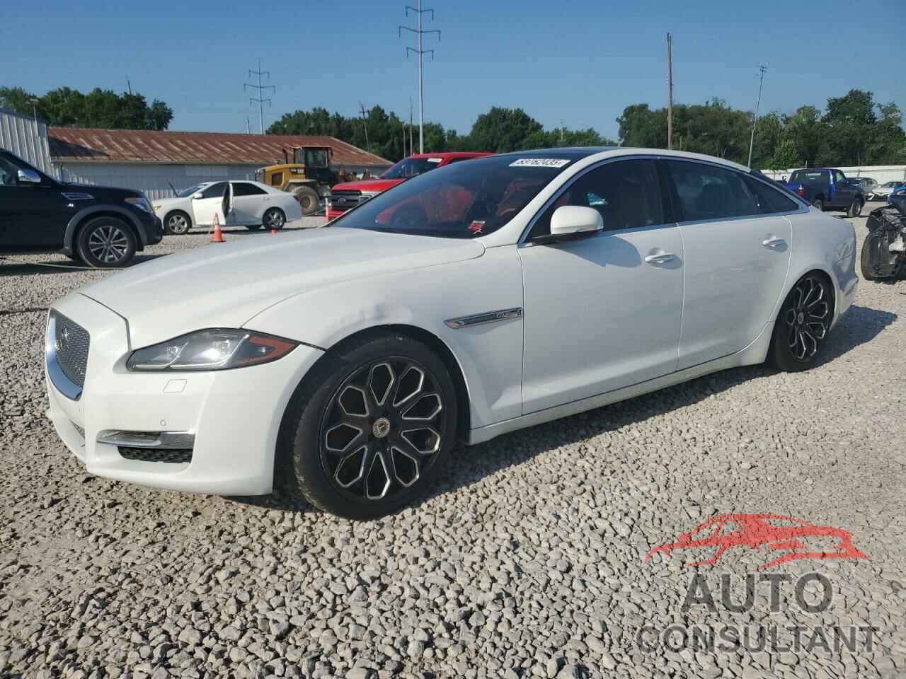 JAGUAR XJ 2017 - SAJWJ2GD3H8W07844