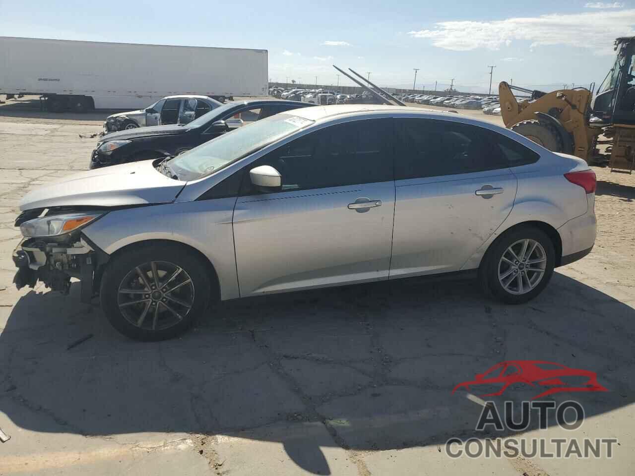 FORD FOCUS 2018 - 1FADP3F24JL211604